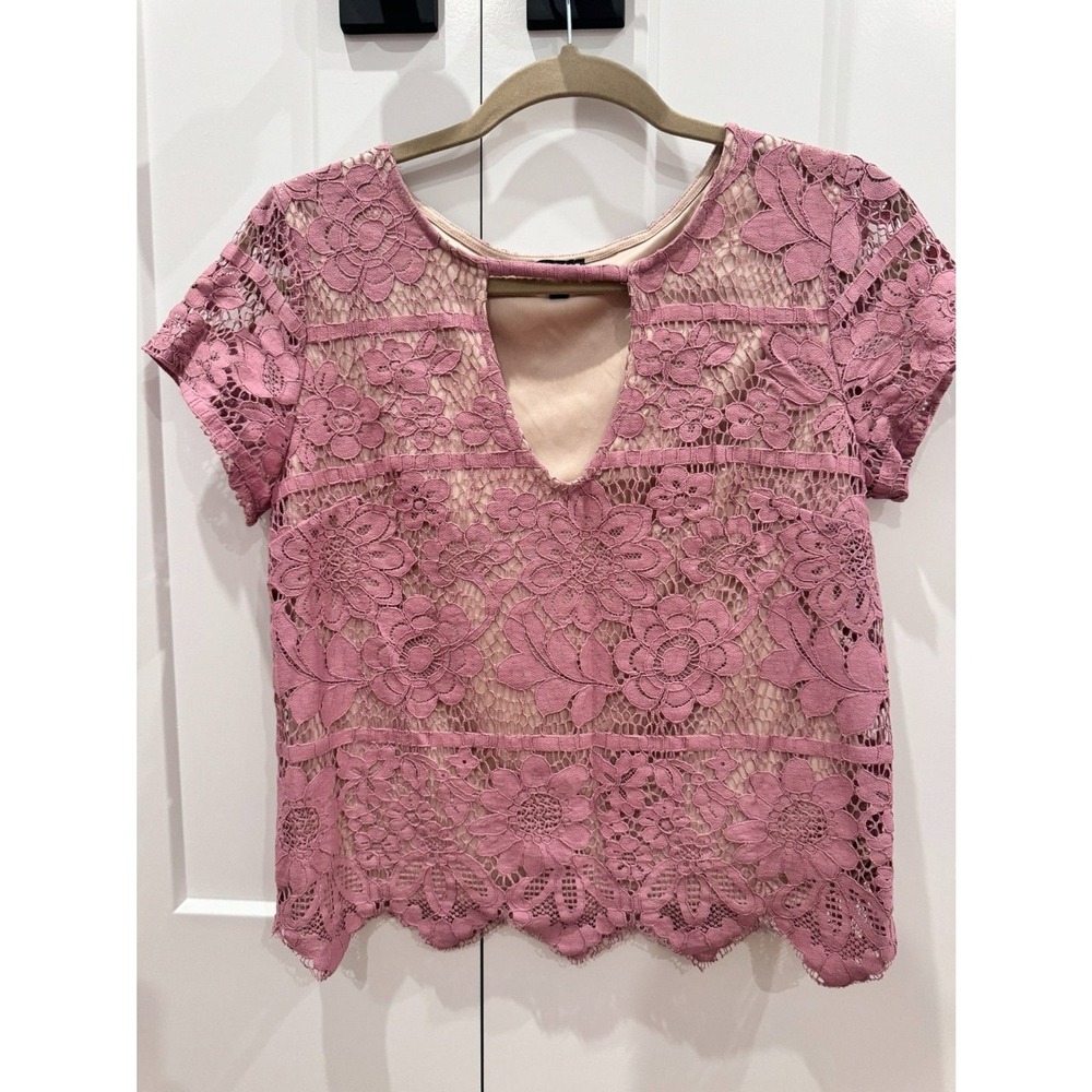 Express Pink Lave Cut Short‎ Sleeve S